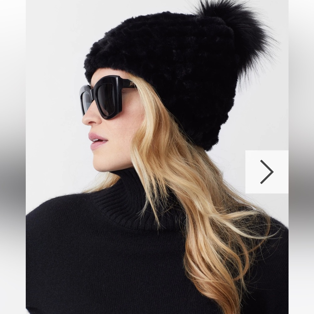 Surell Rabbit Fur Beanie with Pom Pom in Black